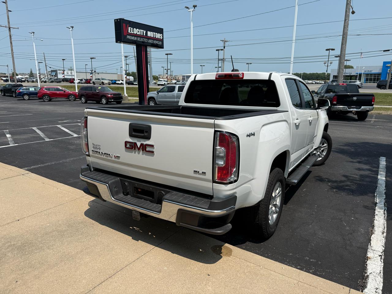 GMC Canyon 4WD Crew Cab 128.3" SLE 2019
