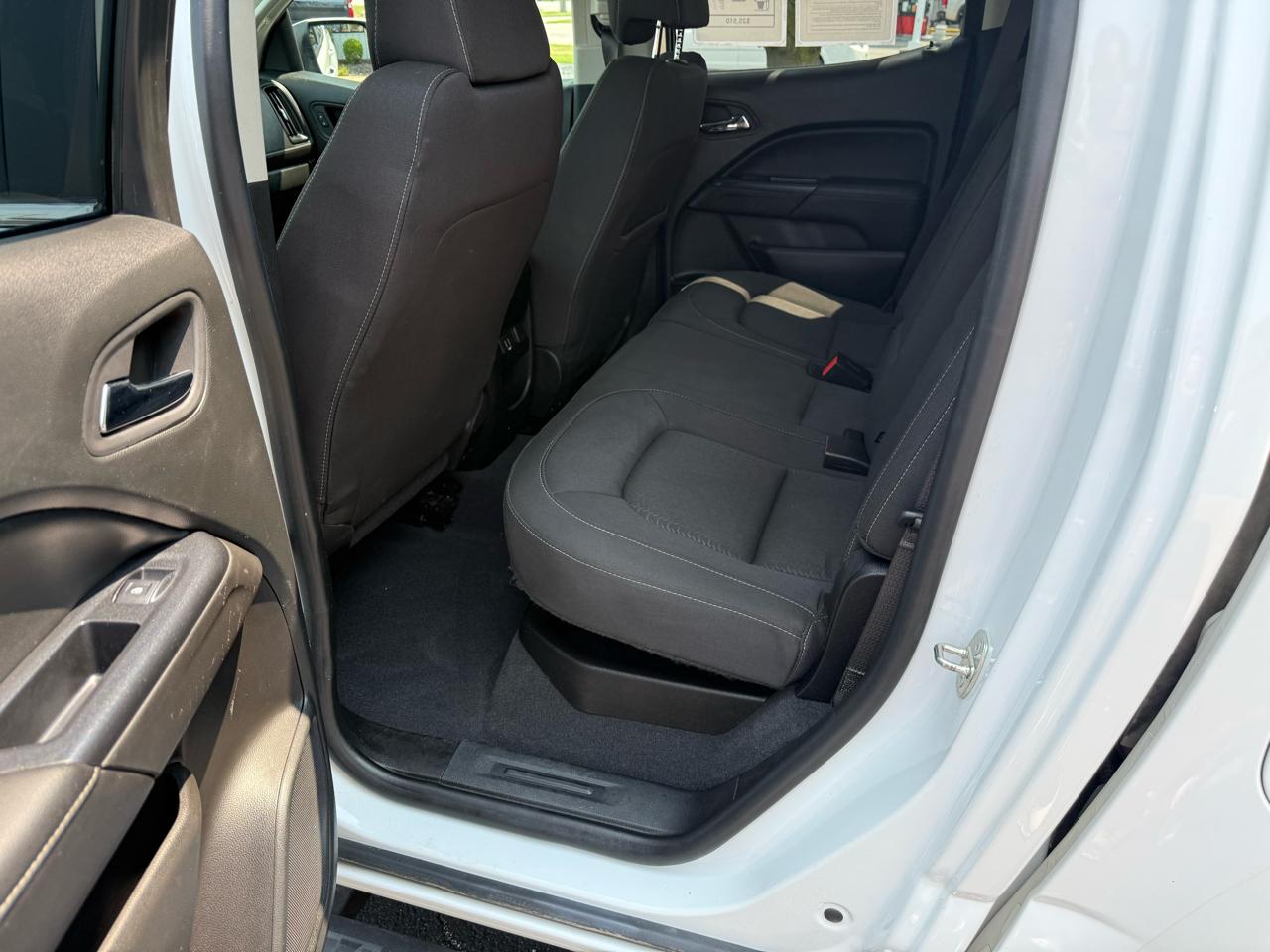 GMC Canyon 4WD Crew Cab 128.3" SLE 2019