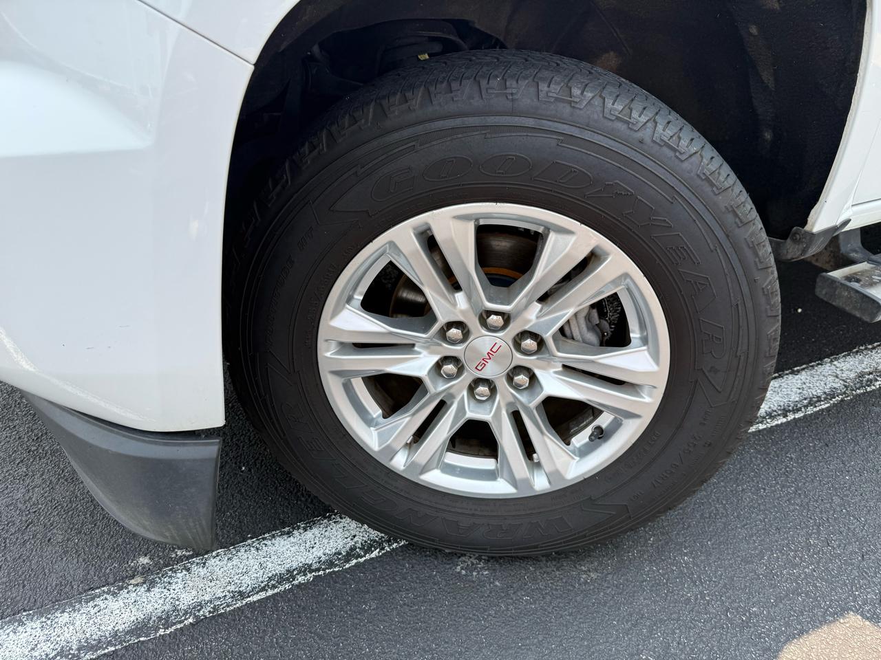 GMC Canyon 4WD Crew Cab 128.3" SLE 2019
