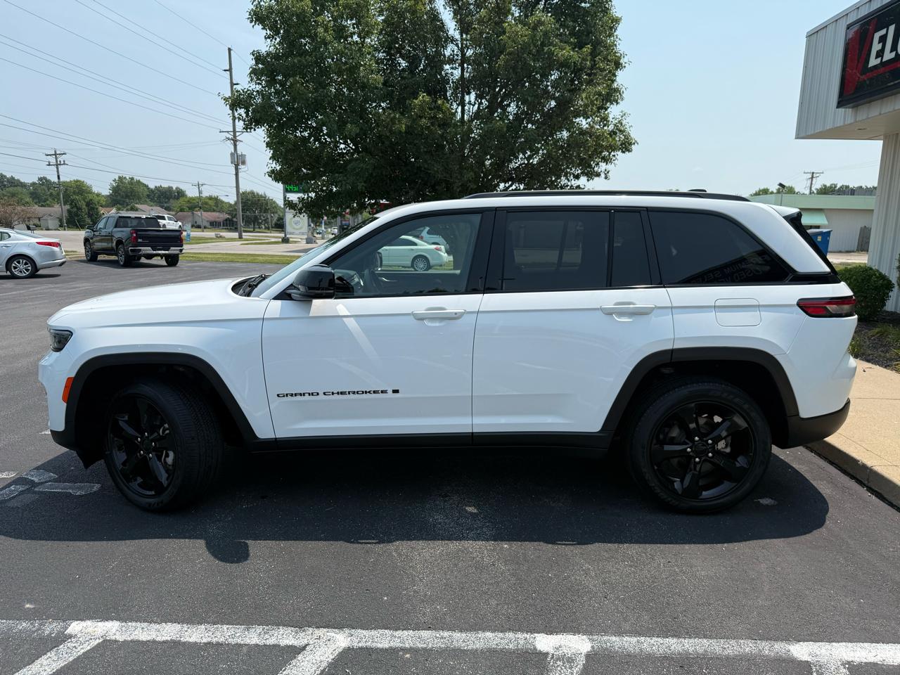 Jeep Grand Cherokee Altitude 4x4 2022