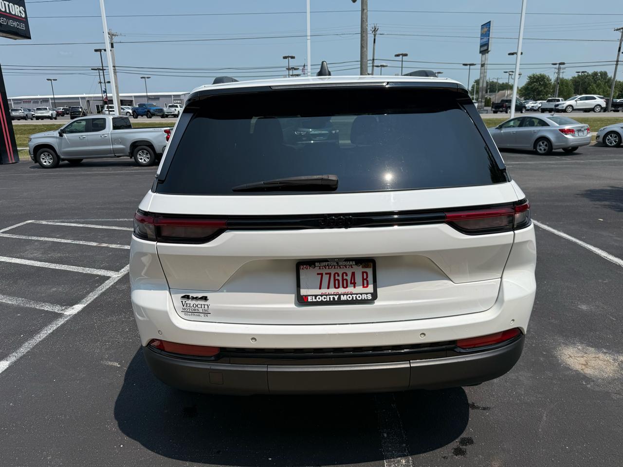 Jeep Grand Cherokee Altitude 4x4 2022