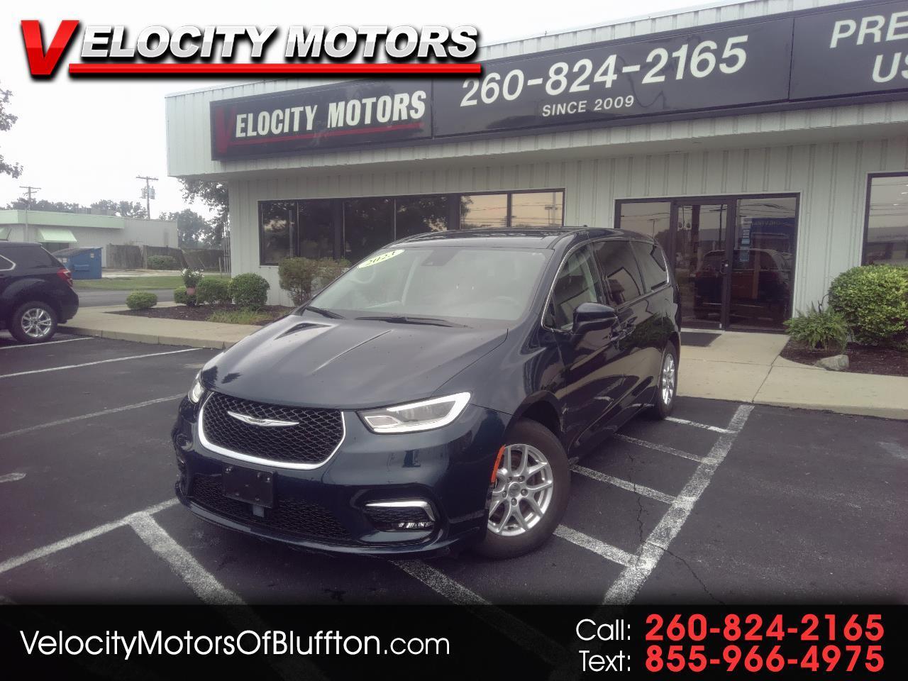 Chrysler Pacifica Touring L FWD 2023