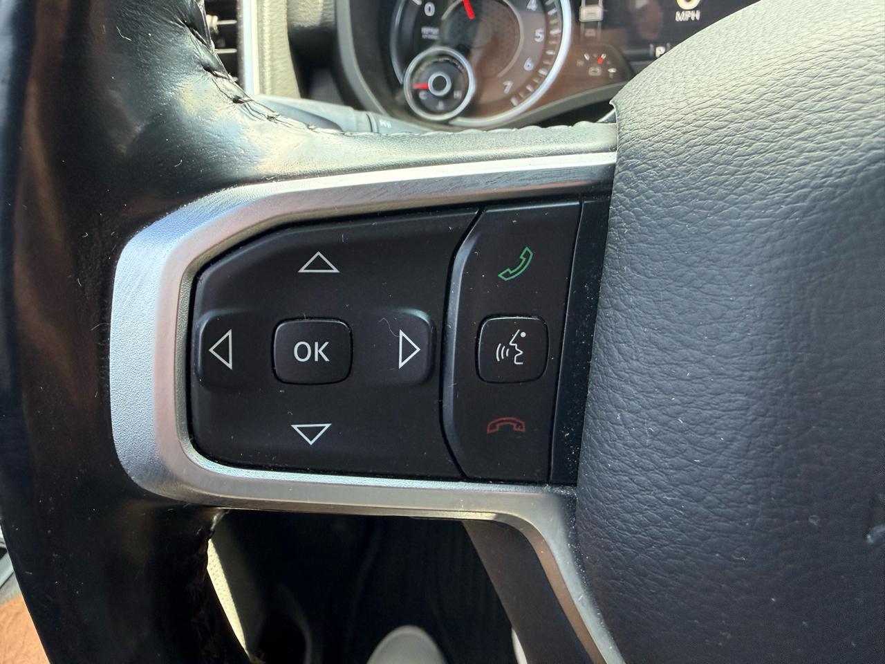 RAM 1500 Big Horn/Lone Star 4x4 Crew Cab 5'7" Box 2019