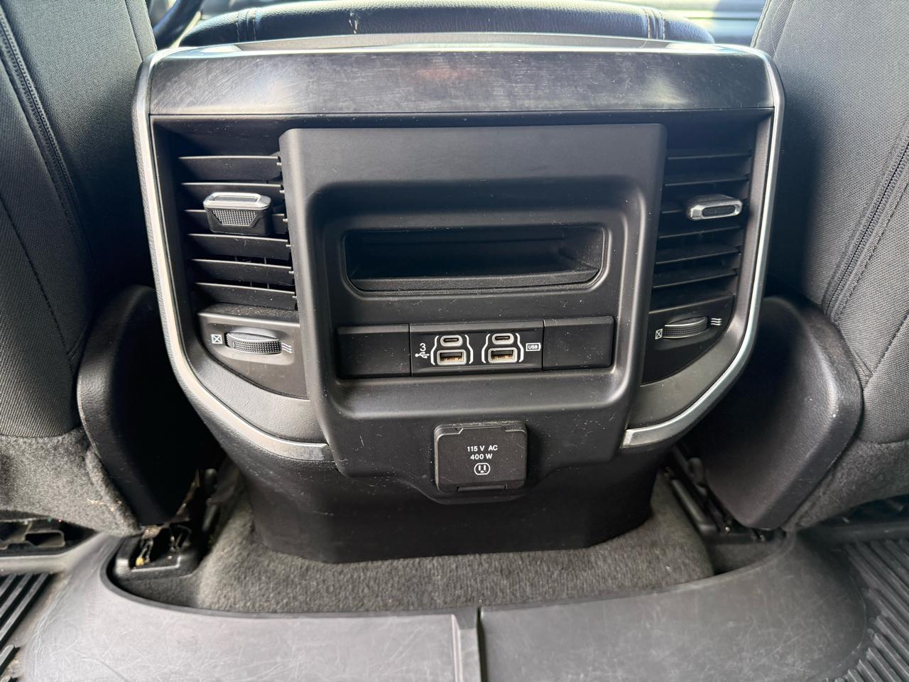 RAM 1500 Big Horn/Lone Star 4x4 Crew Cab 5'7" Box 2019