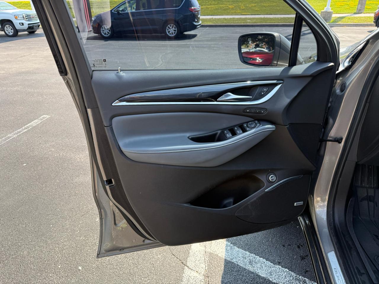 Buick Enclave FWD 4dr Premium 2018