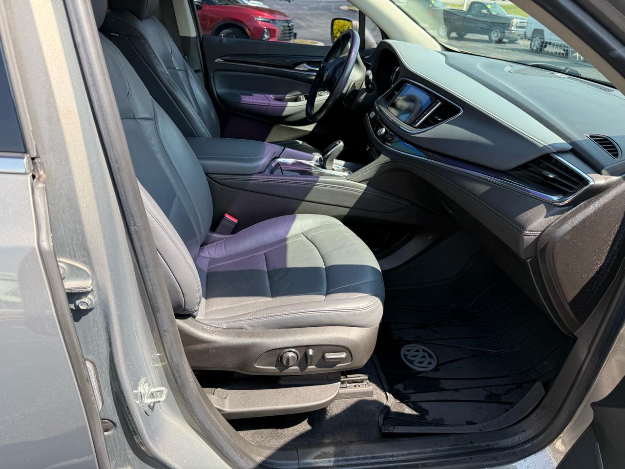 Buick Enclave FWD 4dr Premium 2018