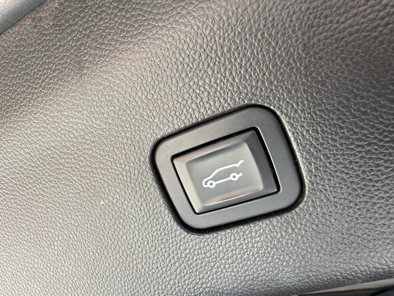 Buick Enclave FWD 4dr Premium 2018