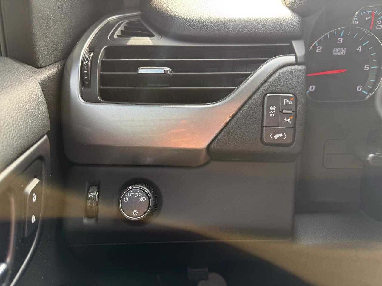 Chevrolet Tahoe 2WD 4dr LT 2018