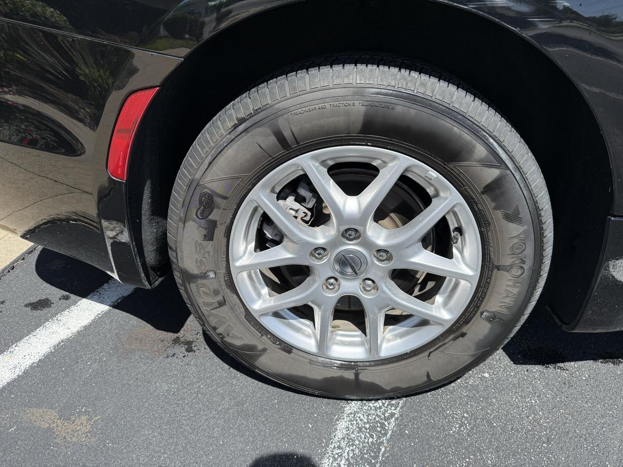 Chrysler Pacifica Touring L FWD 2024