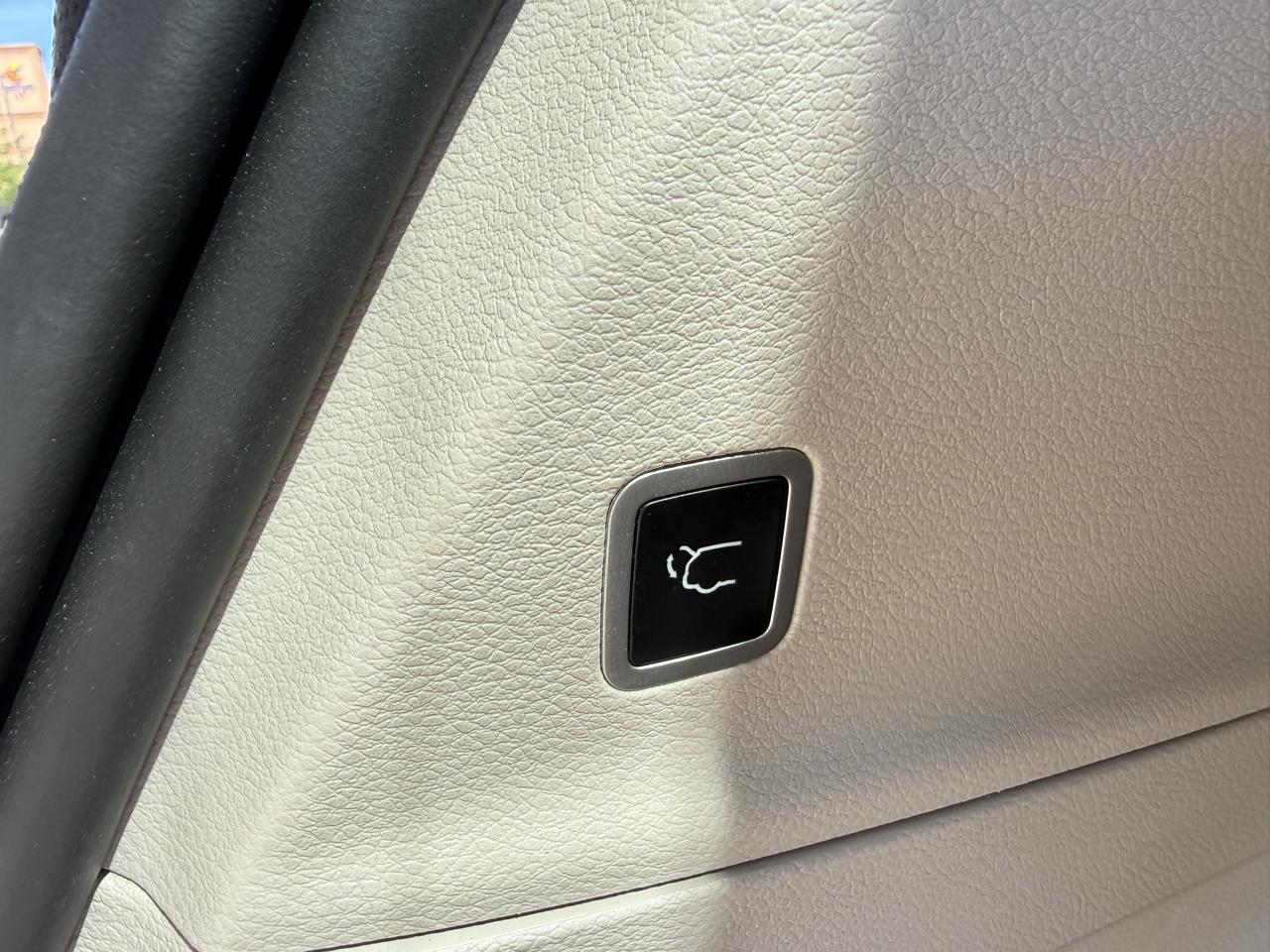 Chrysler Pacifica Touring L FWD 2024