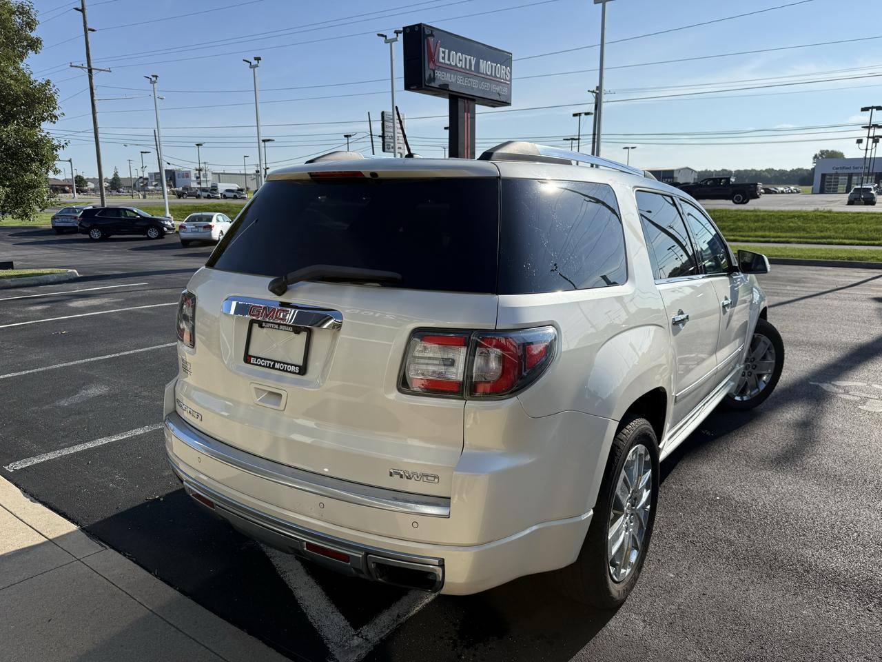 GMC Acadia AWD 4dr Denali 2015