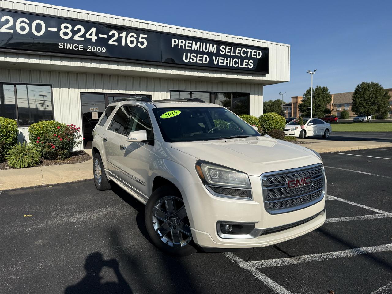 GMC Acadia AWD 4dr Denali 2015
