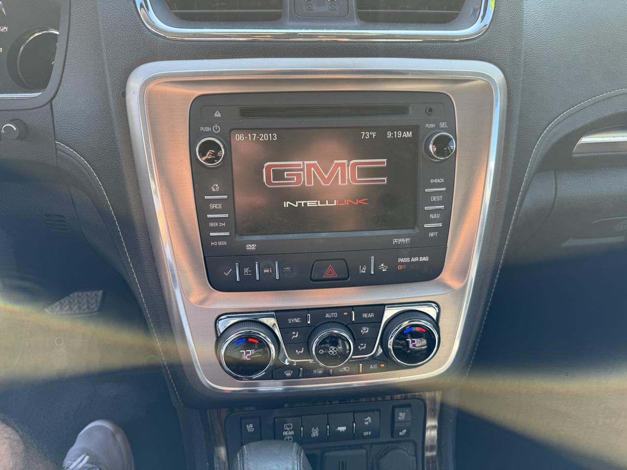 GMC Acadia AWD 4dr Denali 2015