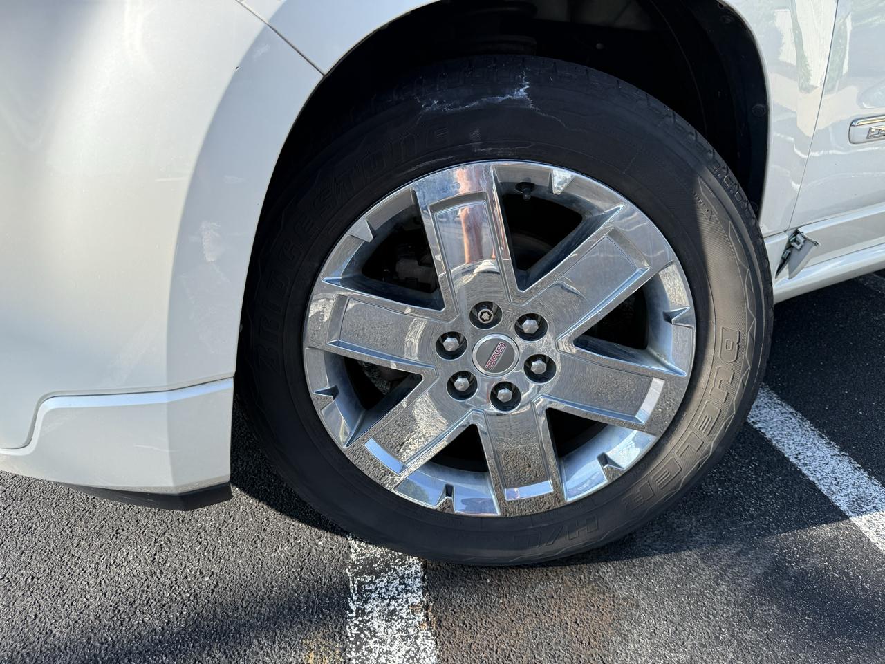 GMC Acadia AWD 4dr Denali 2015