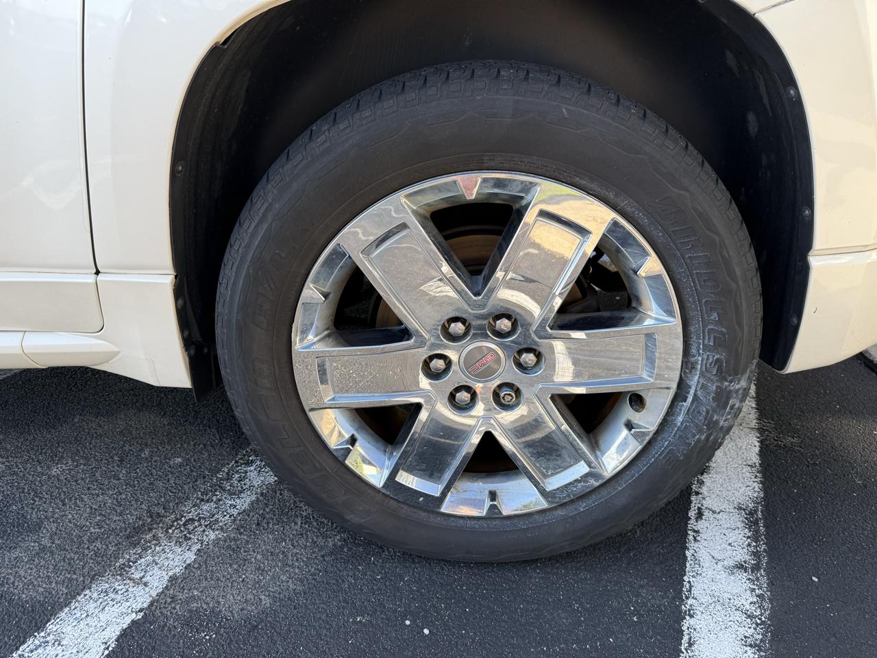 GMC Acadia AWD 4dr Denali 2015