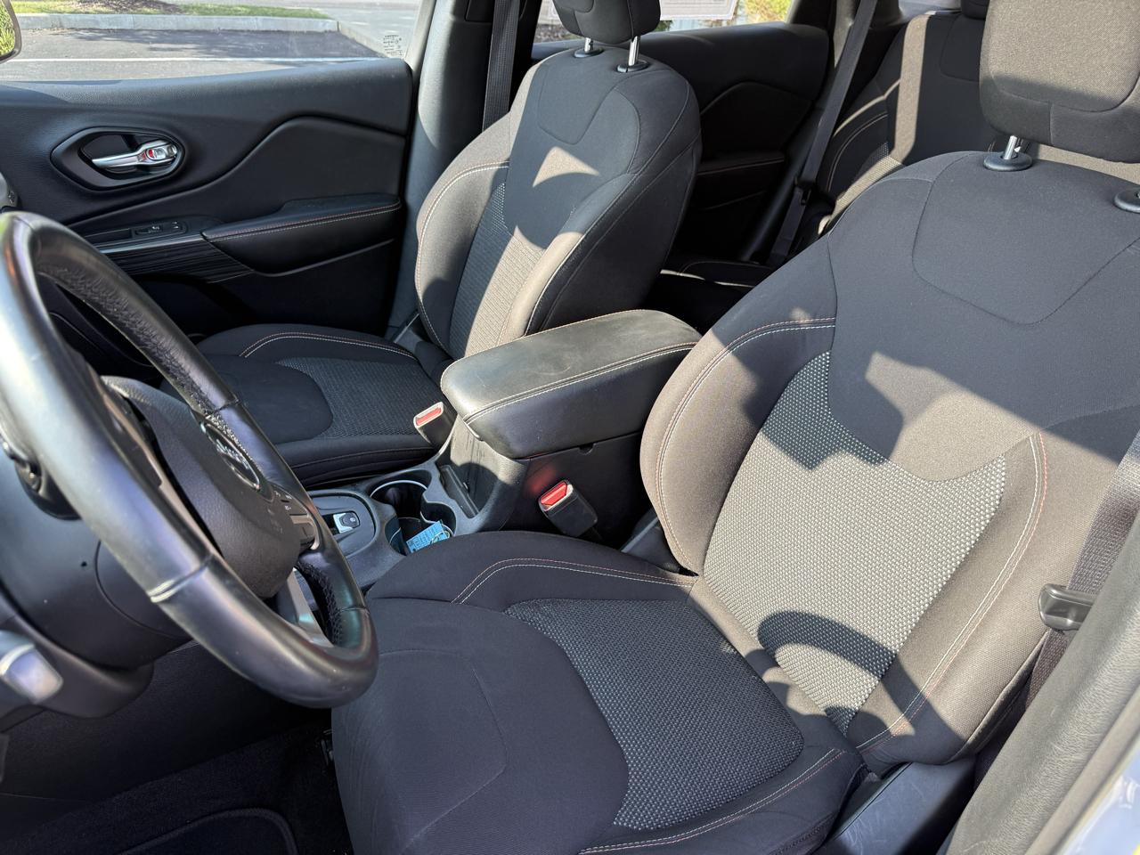 Jeep Cherokee FWD 4dr 75th Anniversary 2016