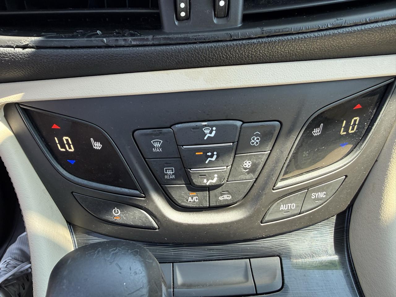 Buick Envision AWD 4dr Essence 2018