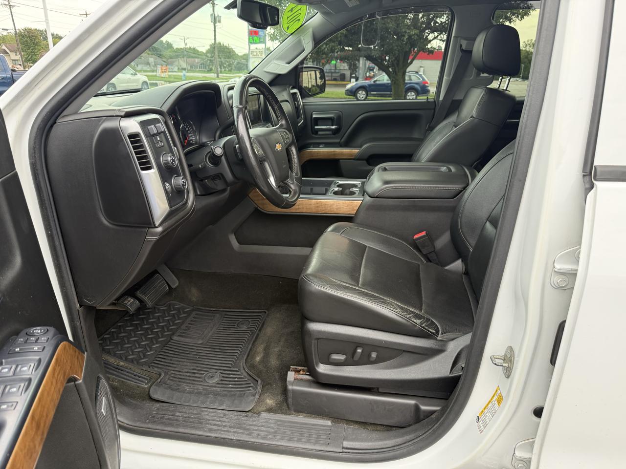Chevrolet Silverado 1500 4WD Crew Cab 143.5" LTZ w/1LZ 2014