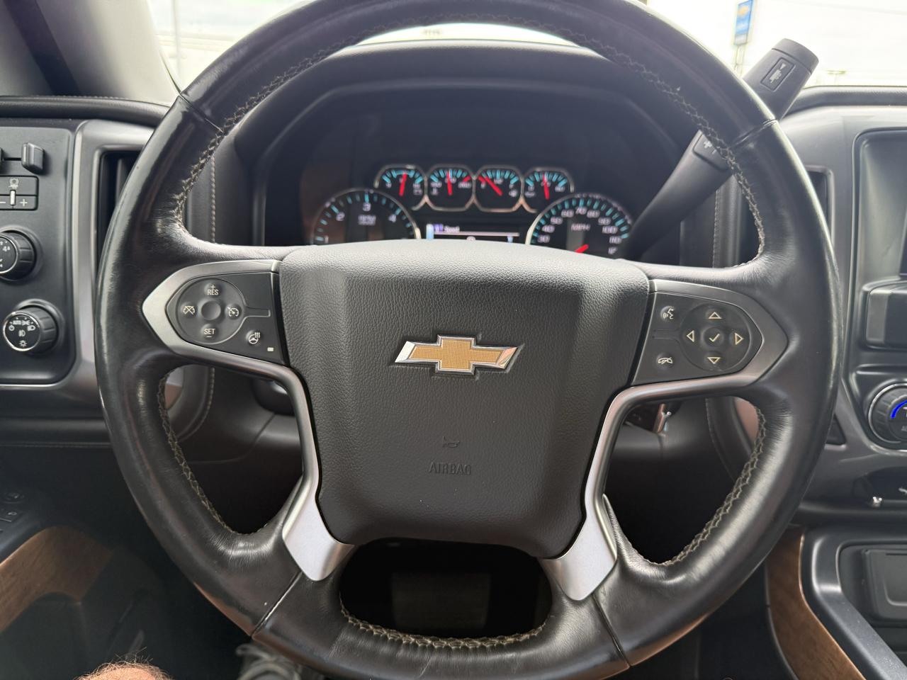 Chevrolet Silverado 1500 4WD Crew Cab 143.5" LTZ w/1LZ 2014