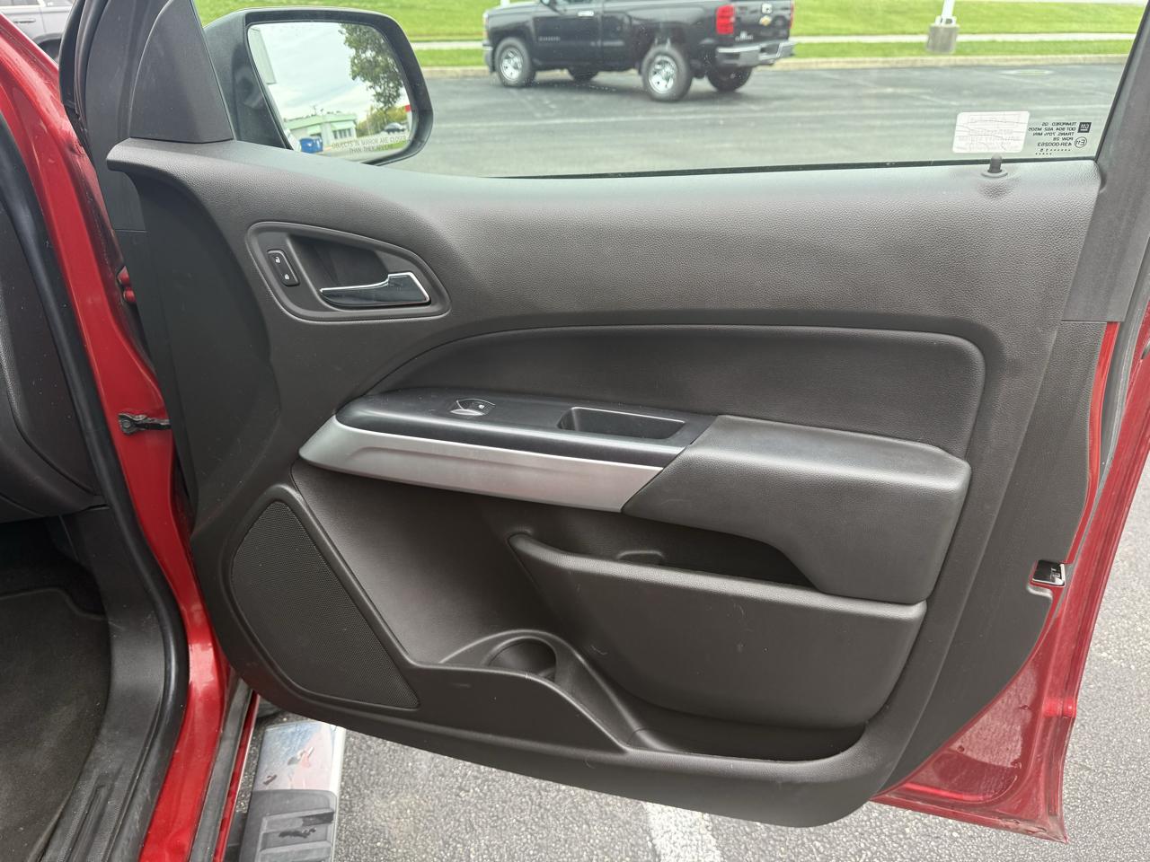 Chevrolet Colorado 2WD Crew Cab 128.3" LT 2015