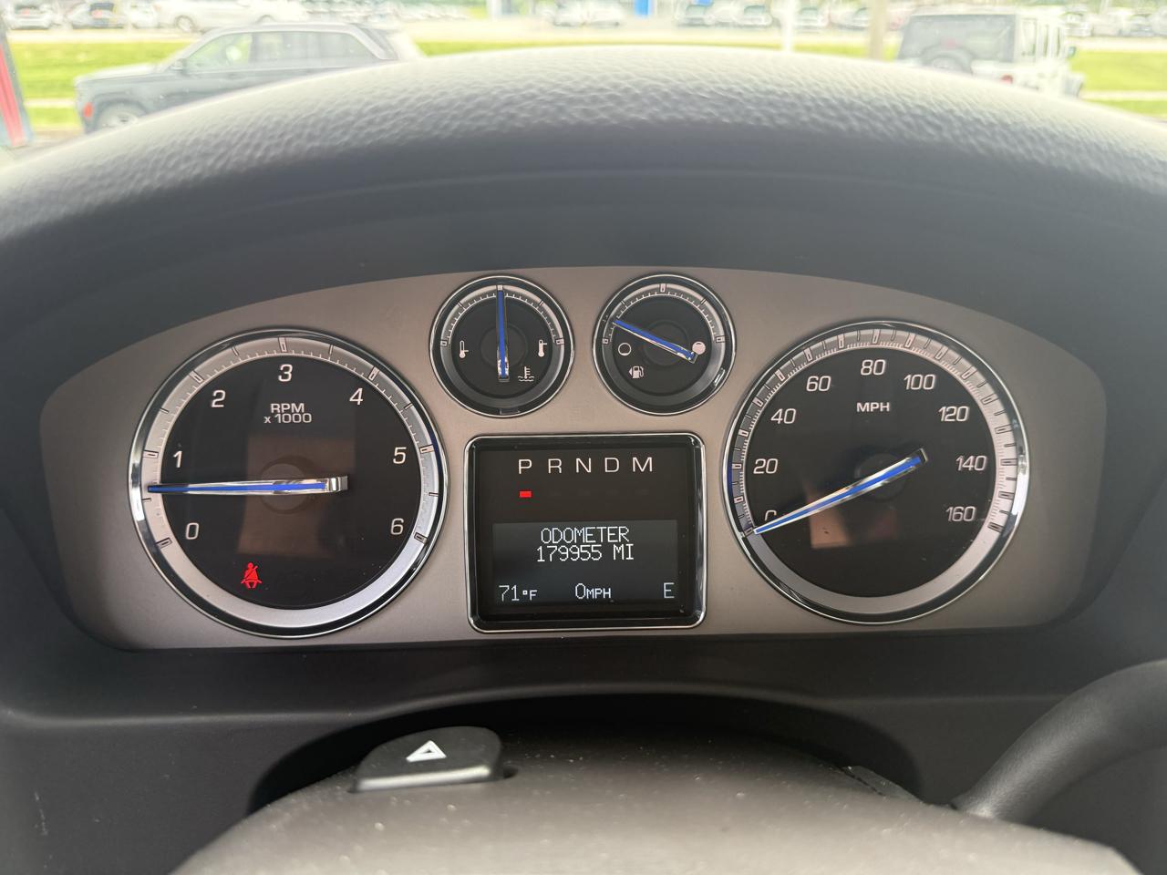 Cadillac Escalade ESV AWD 4dr Premium 2013