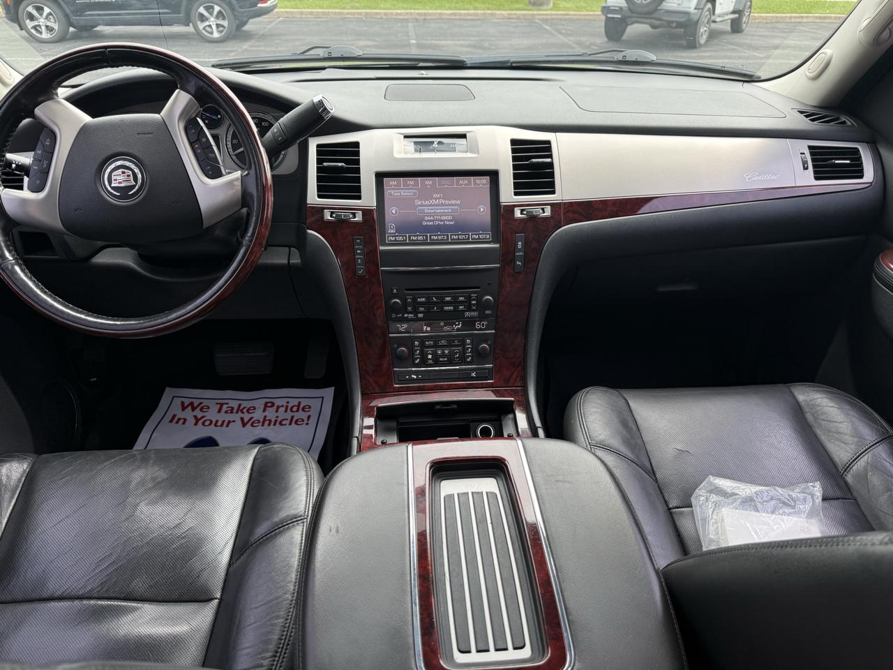 Cadillac Escalade ESV AWD 4dr Premium 2013