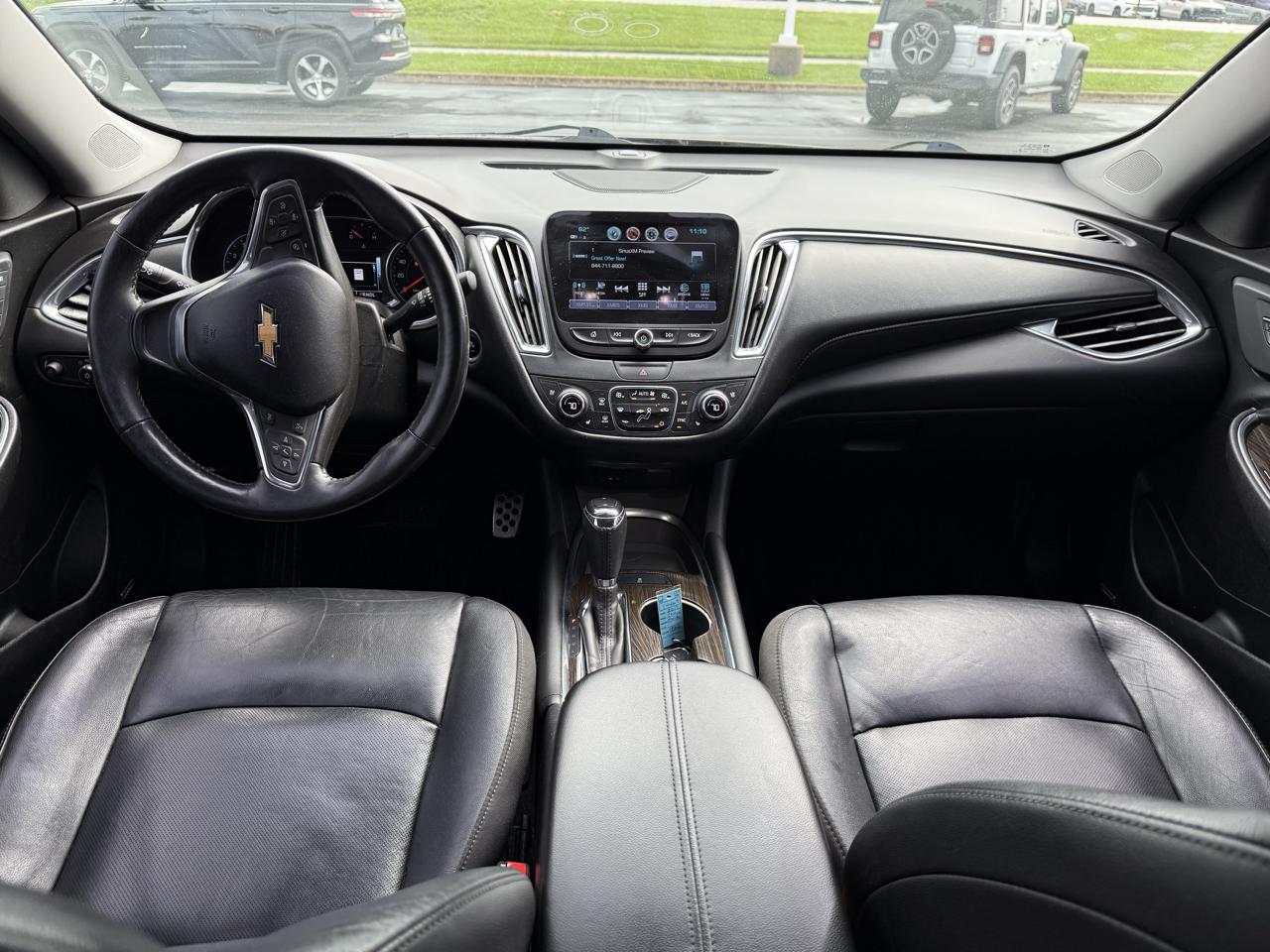 Chevrolet Malibu 4dr Sdn Premier w/2LZ 2017