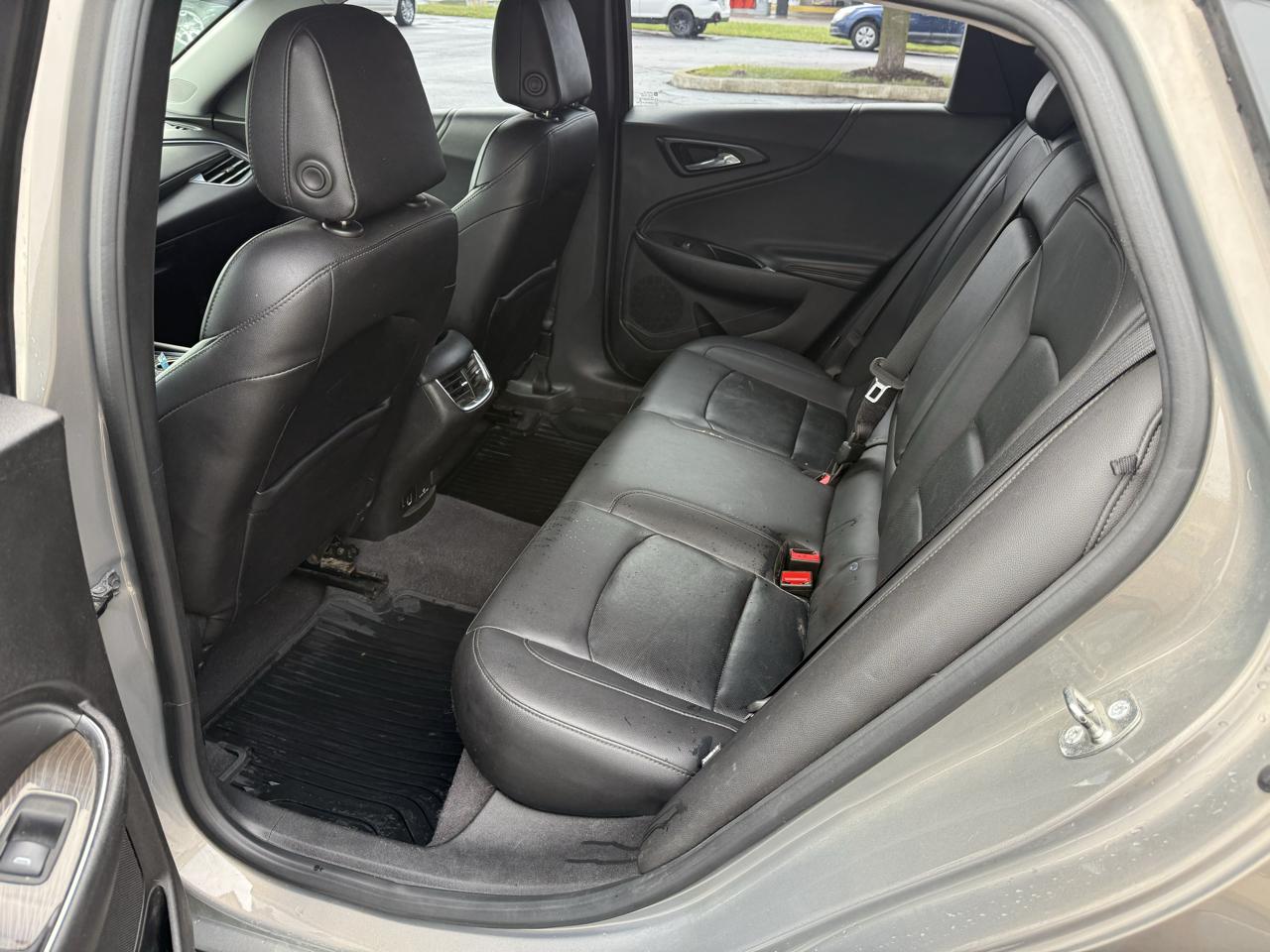Chevrolet Malibu 4dr Sdn Premier w/2LZ 2017