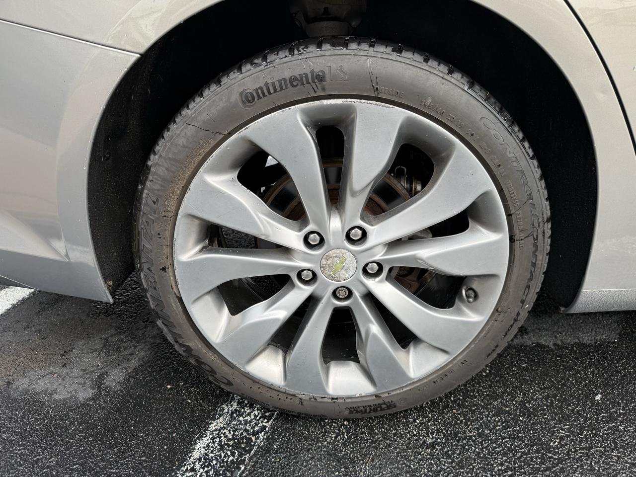 Chevrolet Malibu 4dr Sdn Premier w/2LZ 2017
