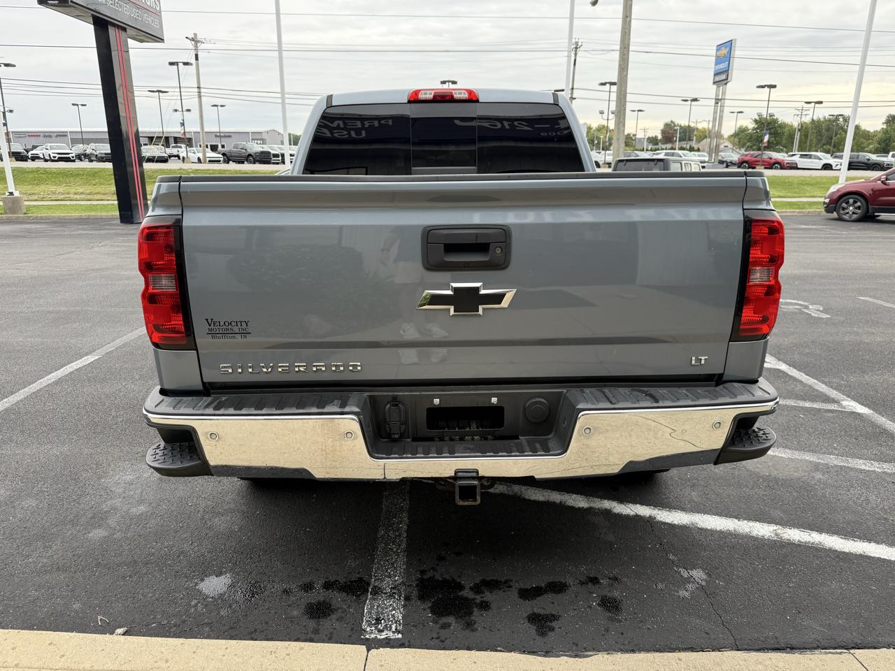 Chevrolet Silverado 1500 4WD Crew Cab 143.5" LT w/2LT 2015