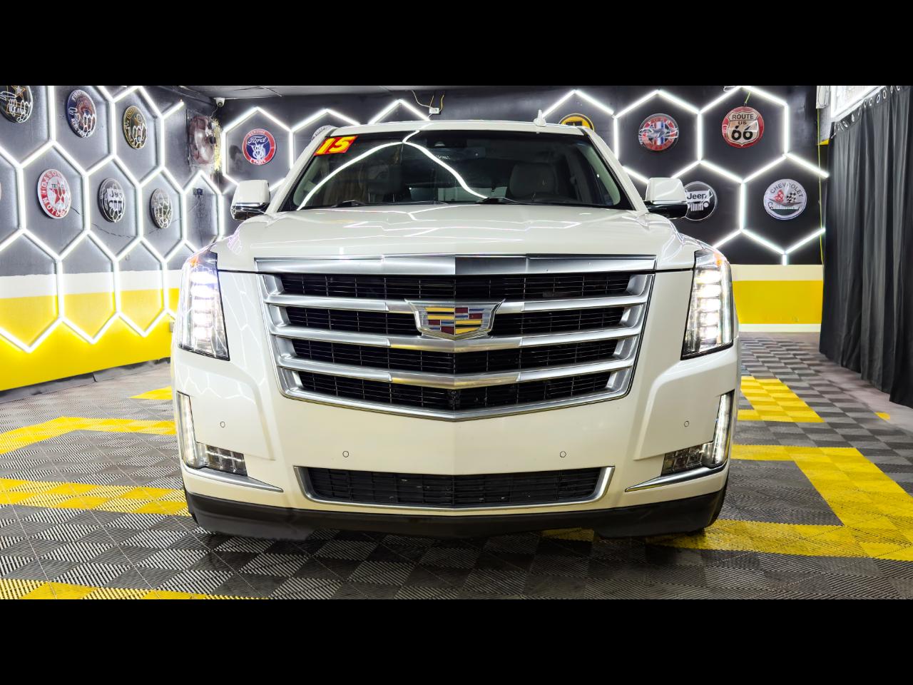 2015 Cadillac Escalade LUXURY