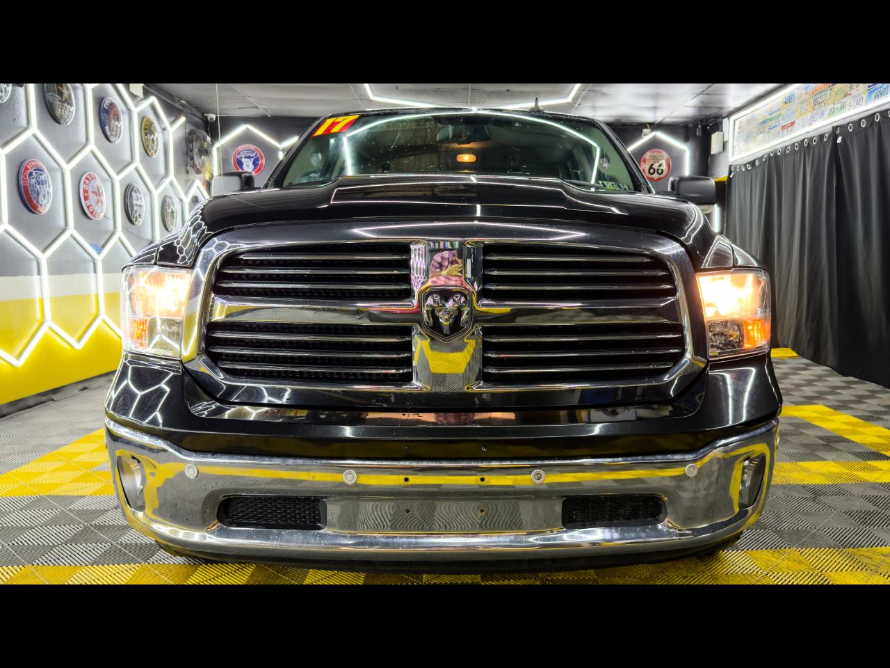 2017 RAM 1500 BIG HORN CREW-CAB
