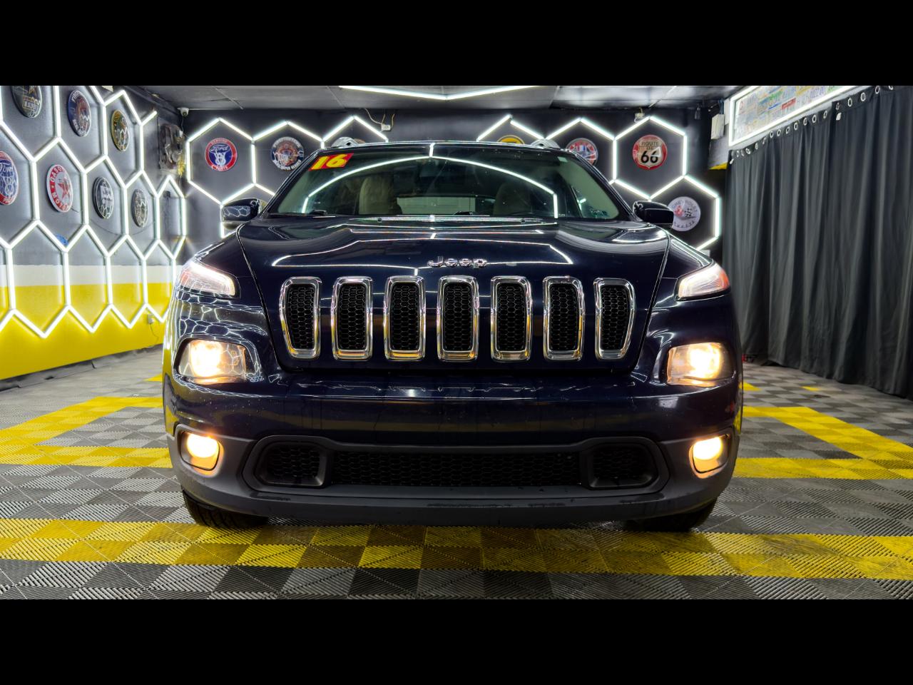 2016 Jeep Cherokee LATITUDE