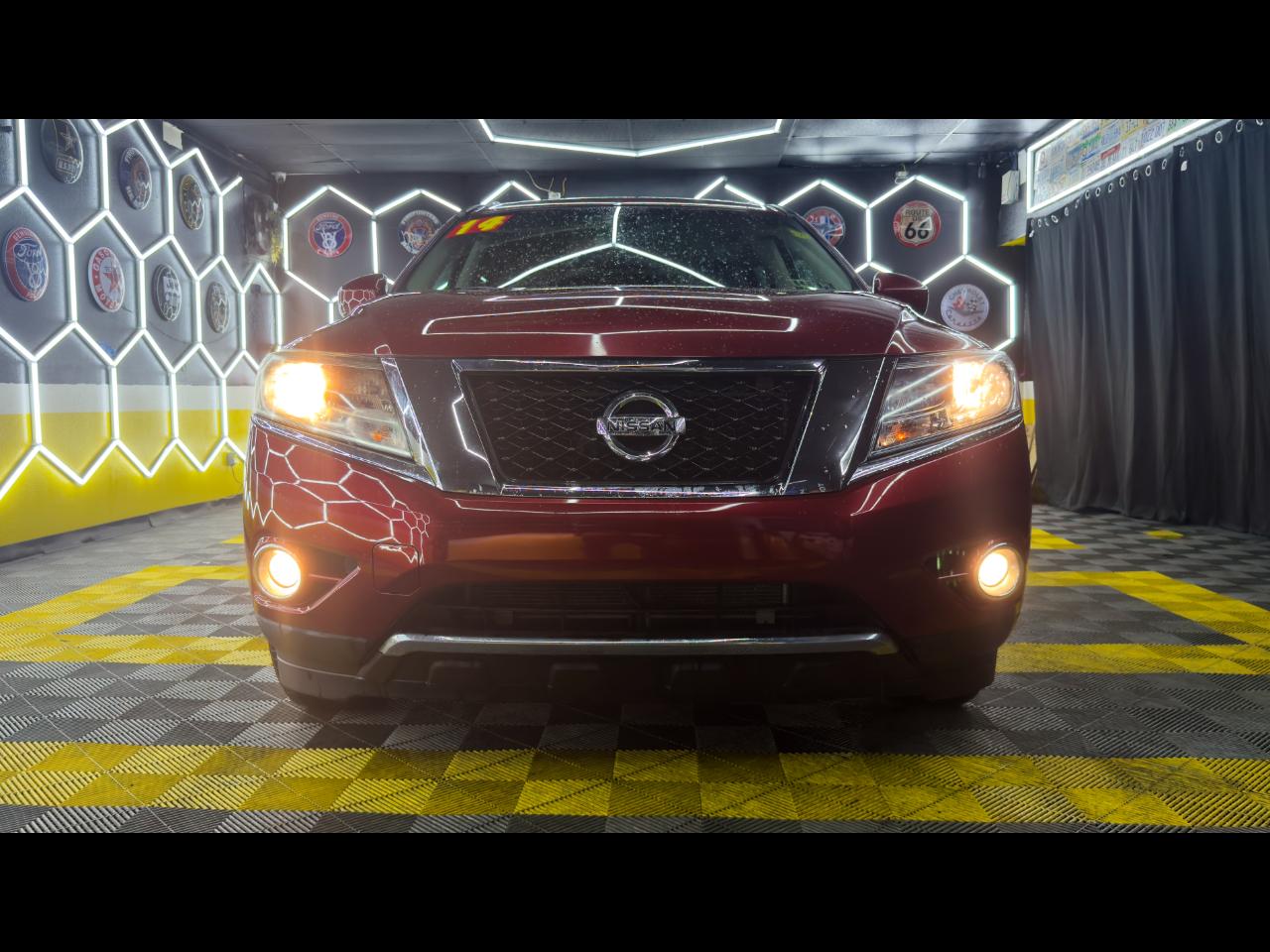 2014 Nissan Pathfinder SL