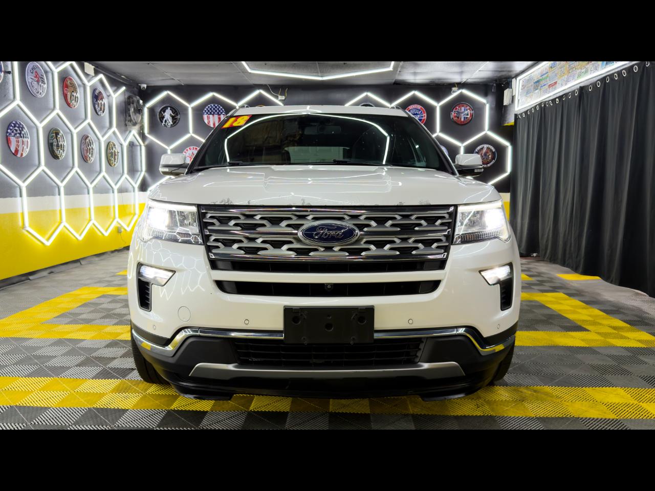 2018 Ford Explorer LIMITED