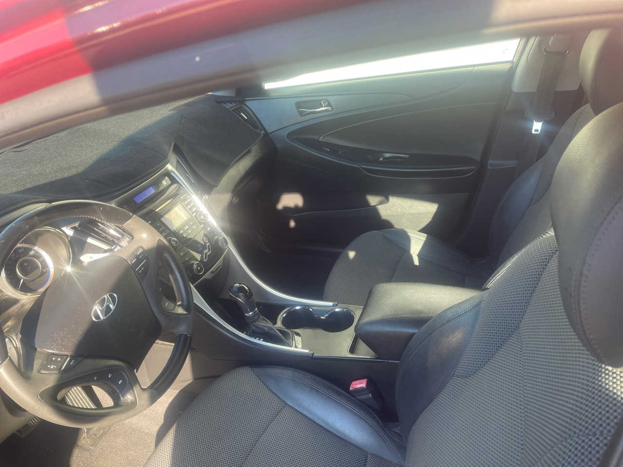 Hyundai Sonata SE Auto 2011