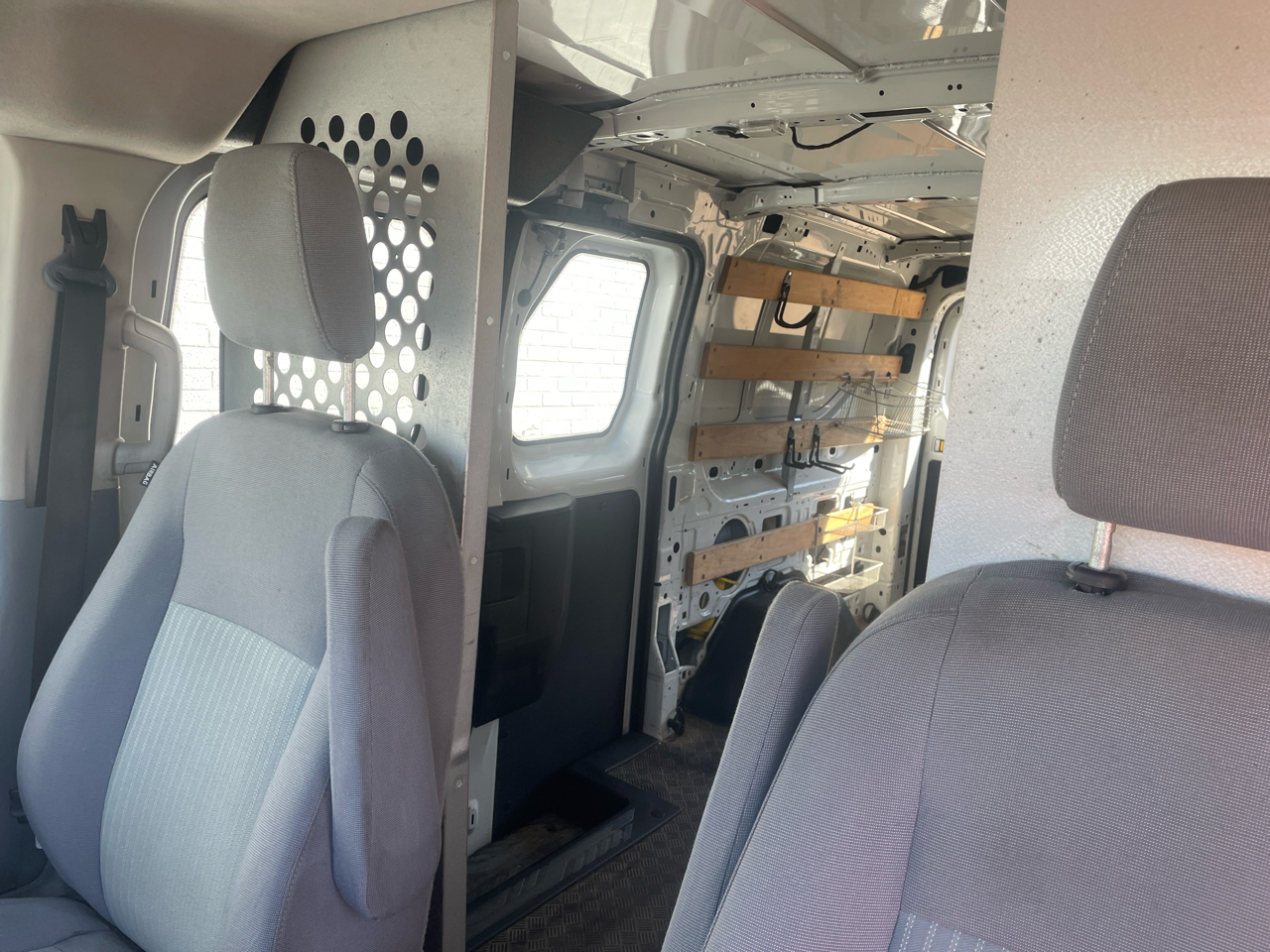 Ford Transit 250 Van Low Roof 60/40 Pass.130-in. WB 2016