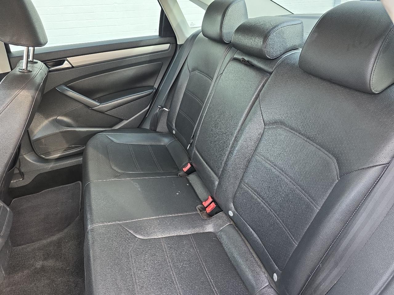 Volkswagen Passat S PZEV 6A 2015