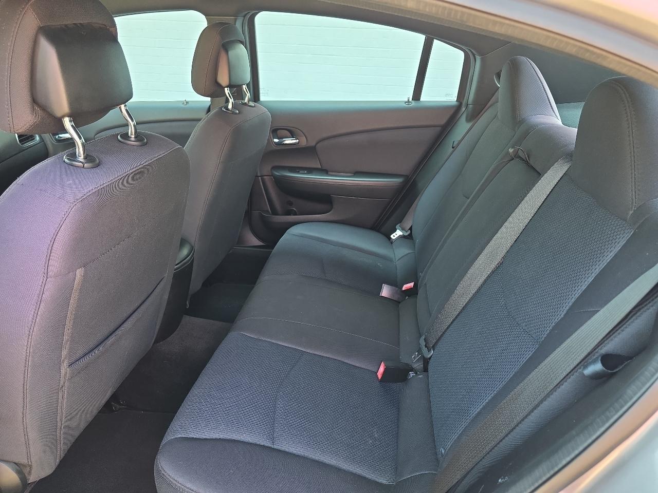 Chrysler 200 Touring 2013