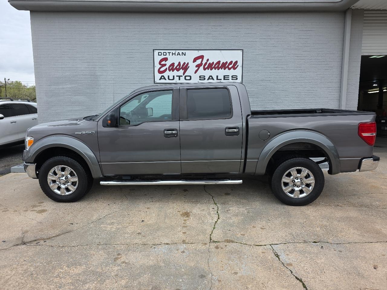 Ford F-150 XL SuperCrew 5.5-ft. Bed 4WD 2012