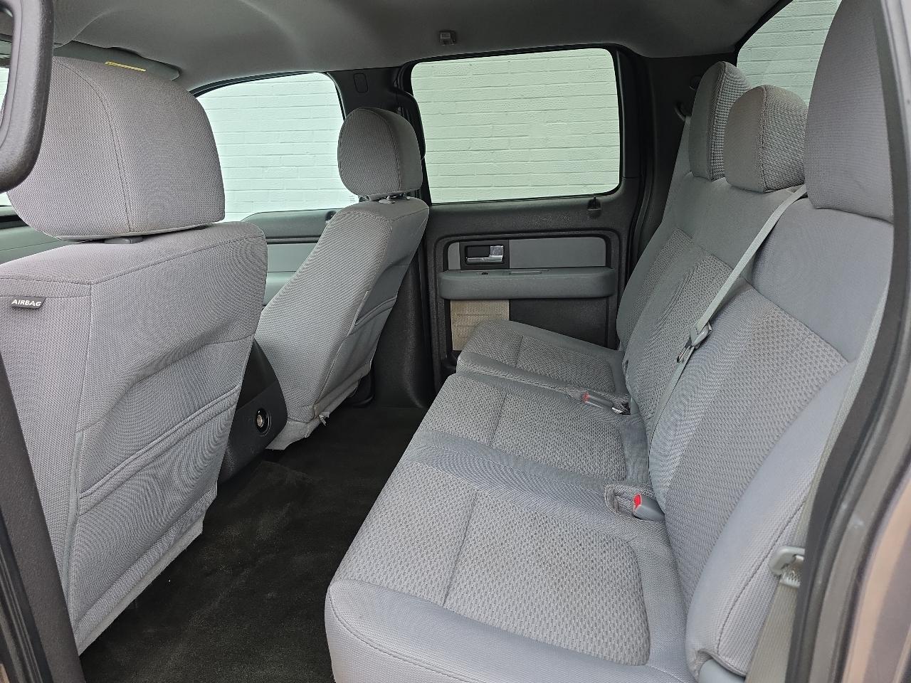 Ford F-150 XL SuperCrew 5.5-ft. Bed 4WD 2012