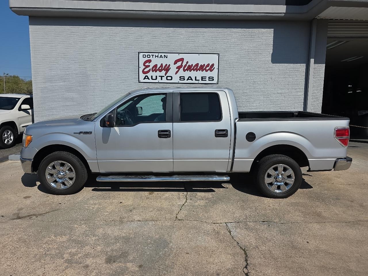 Ford F-150 XL SuperCrew 5.5-ft. Bed 2WD 2012