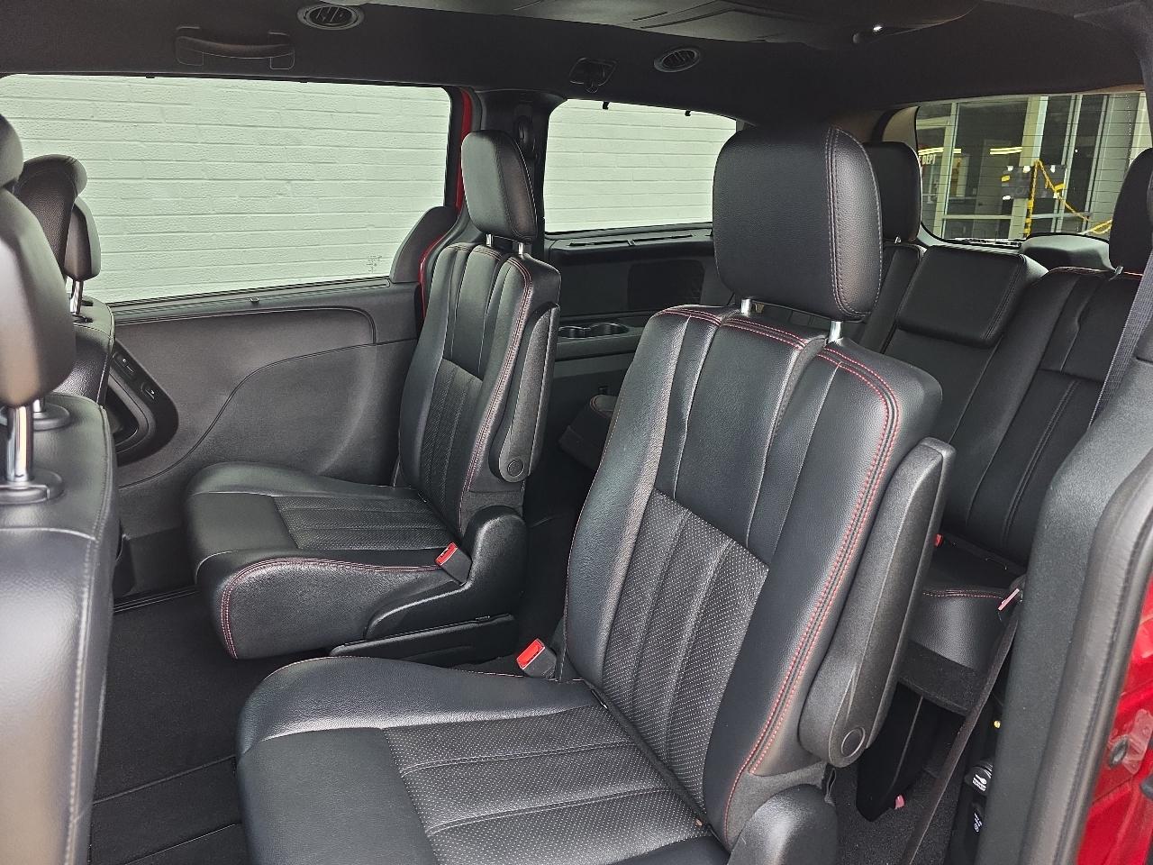 Dodge Grand Caravan R/T 2013