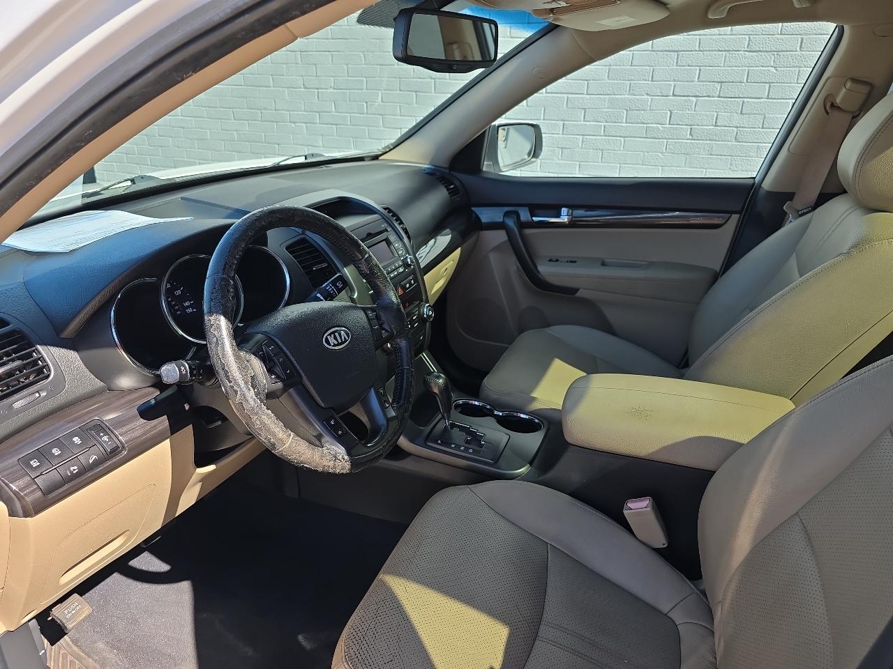 Kia Sorento EX V6 2WD 2011