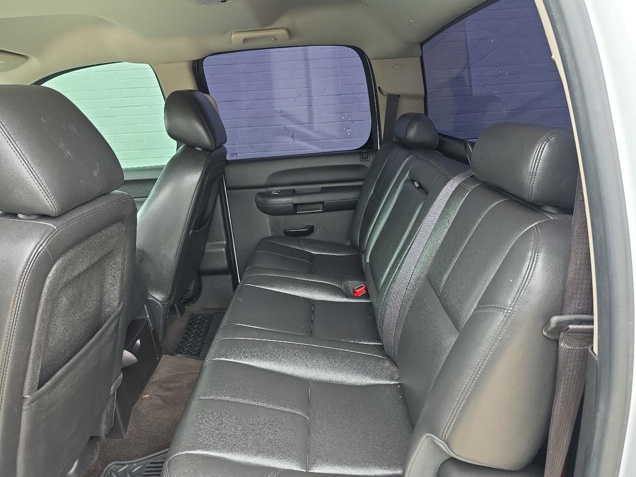 Chevrolet Silverado 1500 LT Crew Cab 2WD 2013