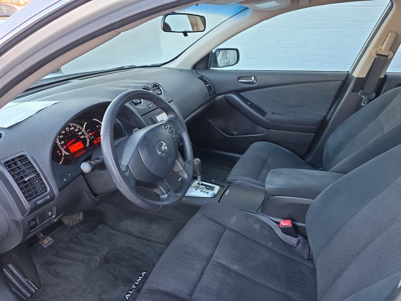 Nissan Altima 2.5 S 2012