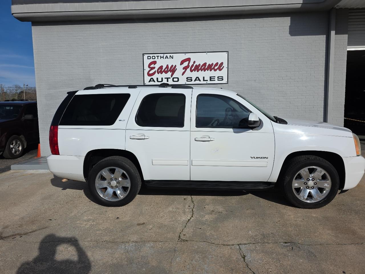GMC Yukon SLT1 2WD 2011