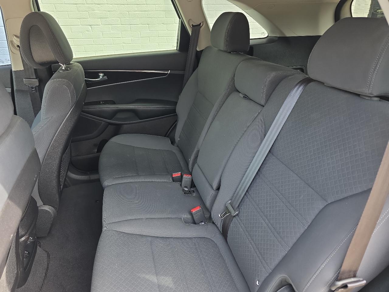 Kia Sorento LX 2WD 2016