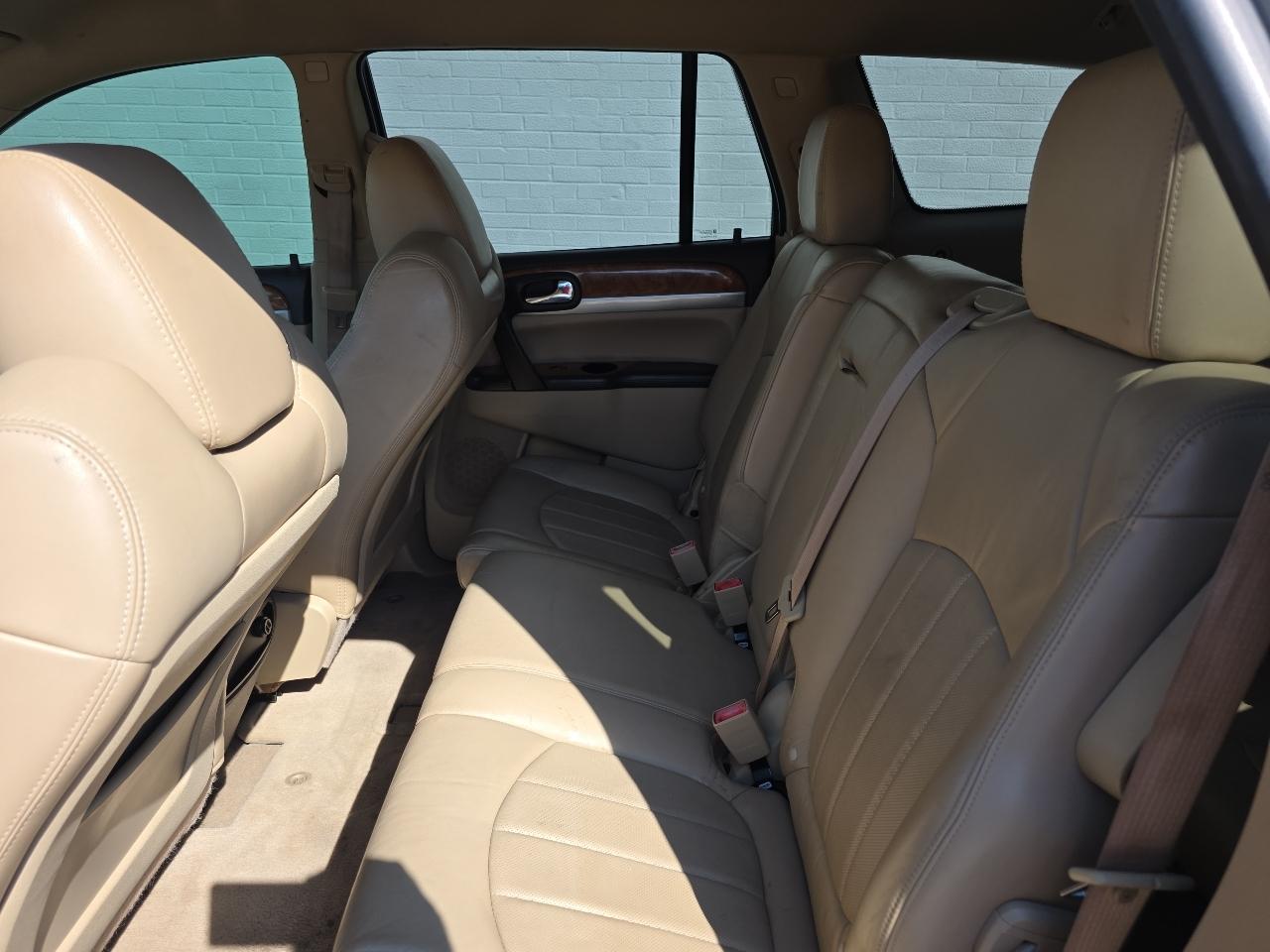 Buick Enclave CXL-1 FWD 2011