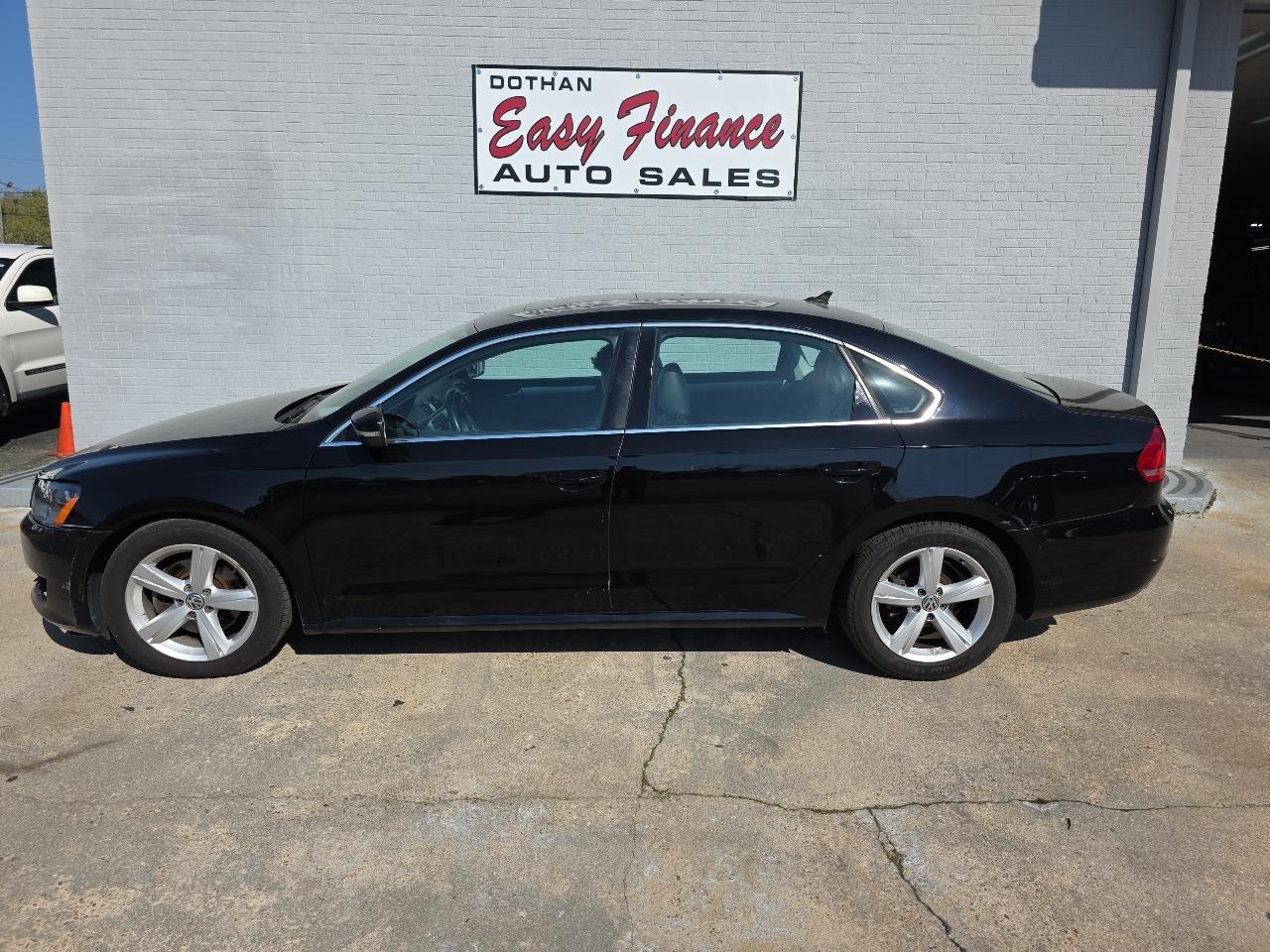 Volkswagen Passat 2.5L SE AT 2013